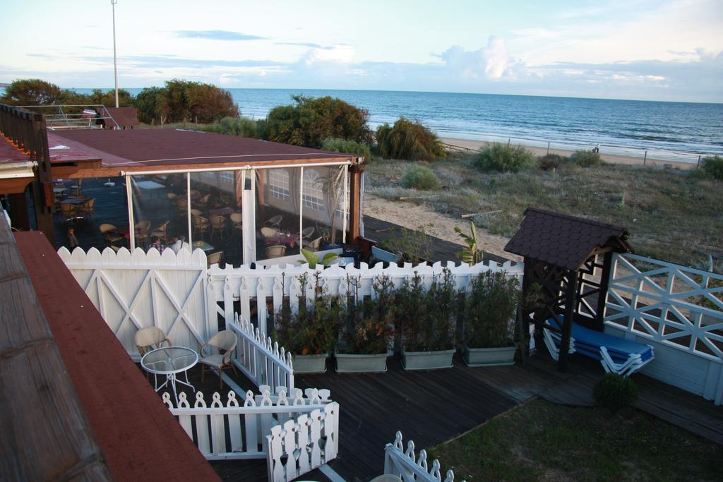 Hostal Playa Mazagón エクステリア 写真