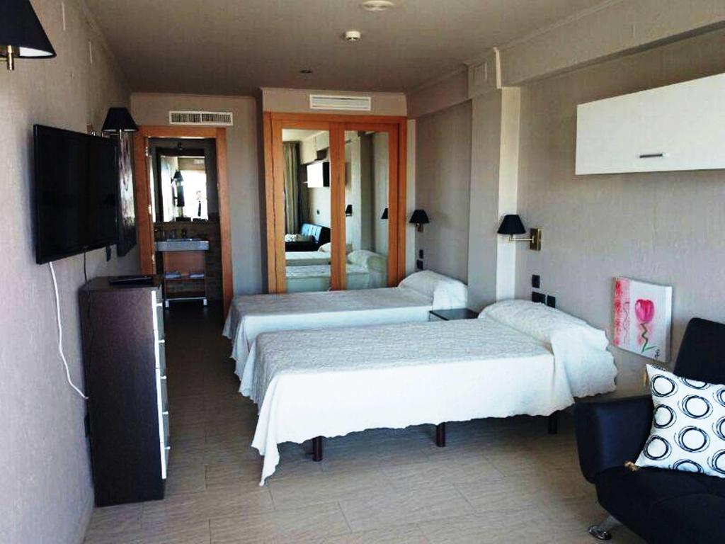 Hostal Playa Mazagón 部屋 写真